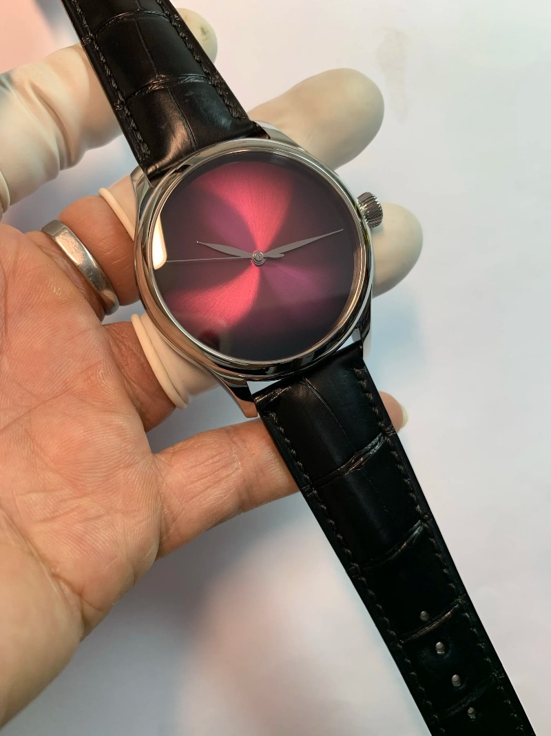 ساعة يد بدون عقارب، حركة سويسر - مراجعة Young Men'S Accessories وسعره