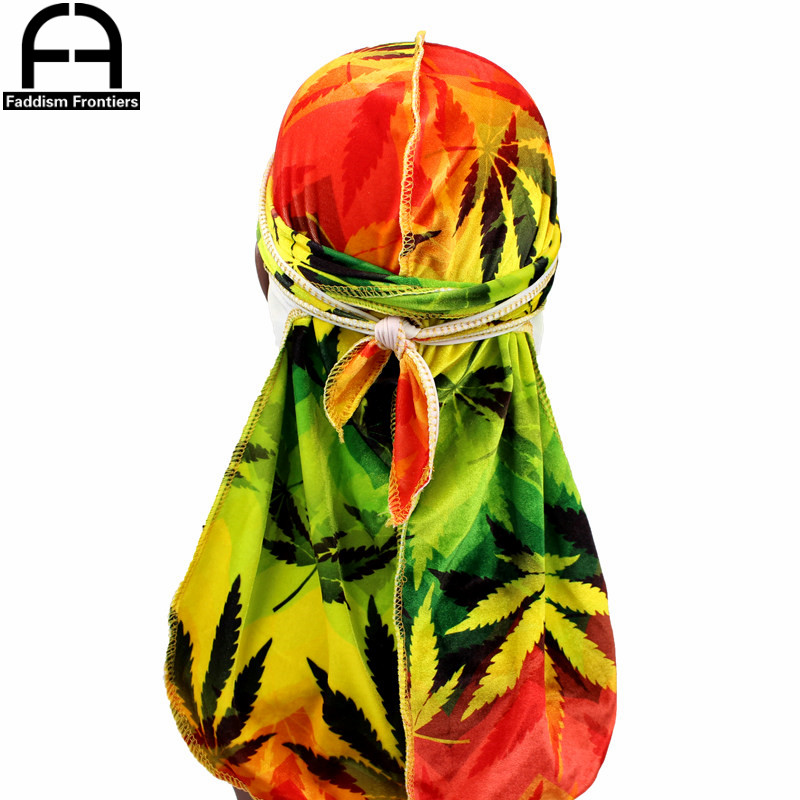 قسط الرجال يترك طباعة المخملية - مراجعة Men'S Accessories Premium وسعره
